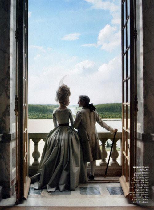 wandering-eyes:  Kirsten Dunst and Jason Schwartzman shot by Annie Leibovitz for Vogue 