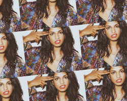 fashionfever:  This is my current twitter background 