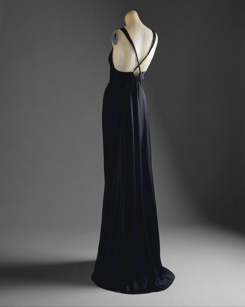 omgthatdress:  Madeleine Vionnet dress ca. 1936-1937 via The Costume Institute of