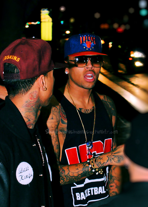 tyga with the Redskins love [prolly jus a dope snapback he wanted]