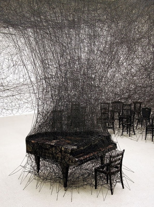 sexandcandyandamolotovcocktail:
“ chiharu shiota
”