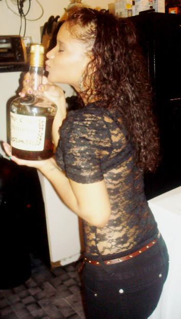 I cant wait for the weekend! Hennessy Kisses! &lt;3