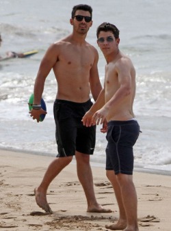 Joe and Nick Jonas.