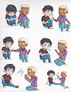 discowing:  vannilakitten:  cheer up, Superboy!  awww  &lt;333