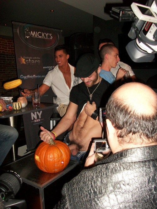 i wanna be a pumpkin!!!!!
