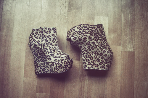 high-on-dubstep:  THESE.  mmm give them to meee