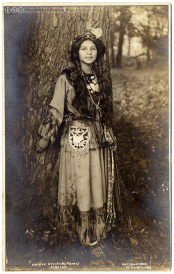  Ah-Weh-Eyu (Pretty Flower) 1908 