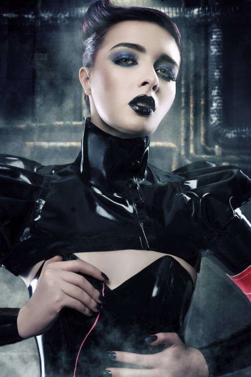 Sohui (Sophie Roach) by Julian M KilsbyLatex by Lacing Lilith