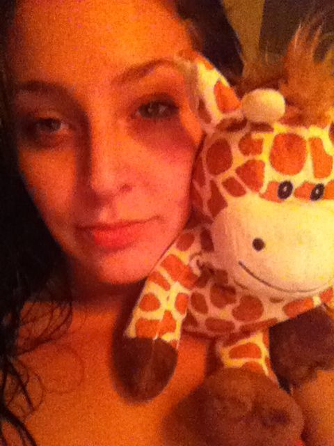 heated up this new aromatherapy animal my mom got me! Loosin up my muscles :) ps giraffes are my fav