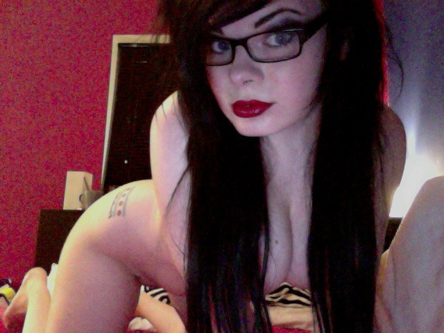 sarahdragon:  I need you like water in my lungs.