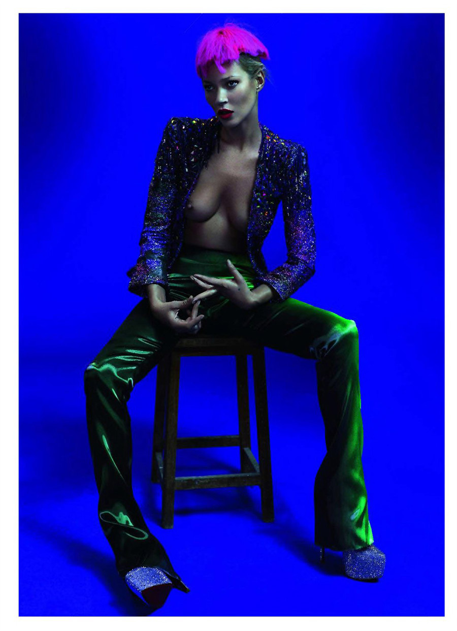 pussylequeer:  Kate Moss - Vogue Paris by Mert &amp; Marcus, May 2011 