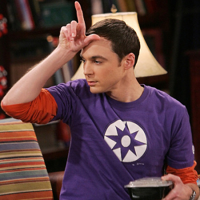 scootshaboot:stephylalala:fiete:Sheldon supports my love ಠ∇ಠsheldon wearing a Violet Lantern (Star S
