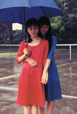 dominicos:  Chiaki Kuriyama, Kishin Shinoyama,