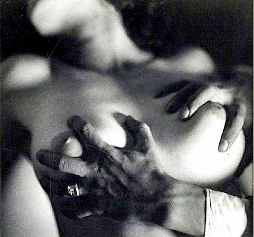 roughrider40:  naughtysoutherngirl1980:  eroticusluxurious:  ❤️