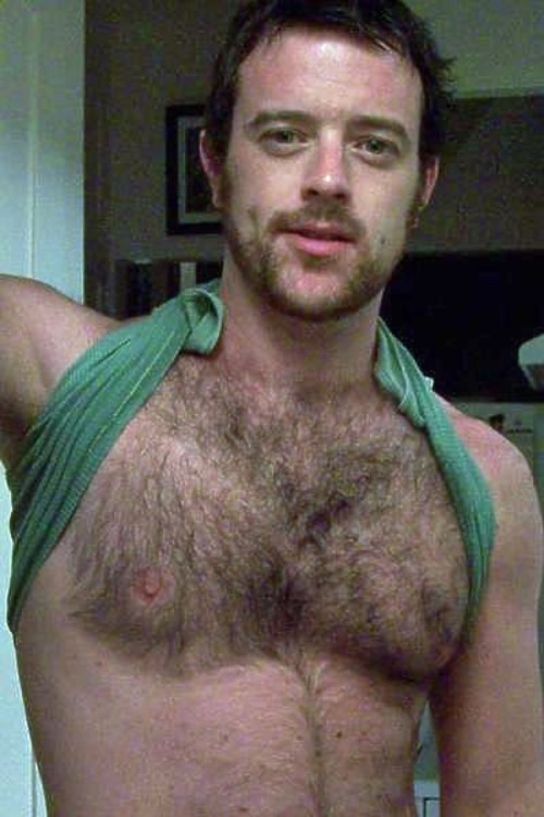 shirtlessnlw.tumblr.com/post/23457841309/