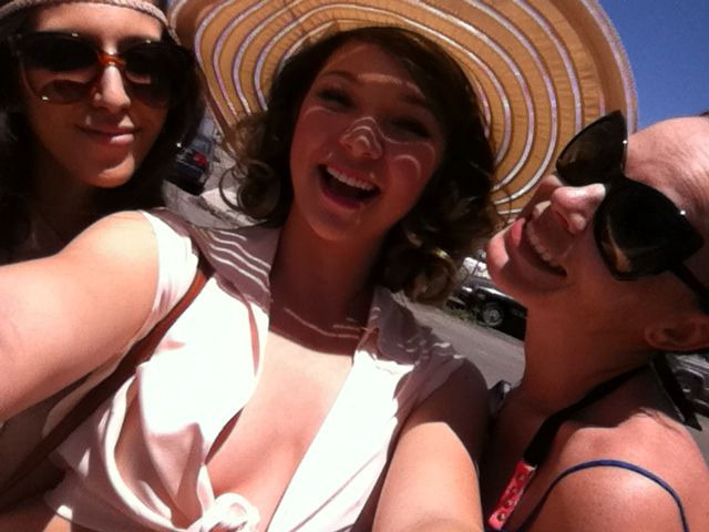 jessieandrews:  @undeux me and @danadearmond :)