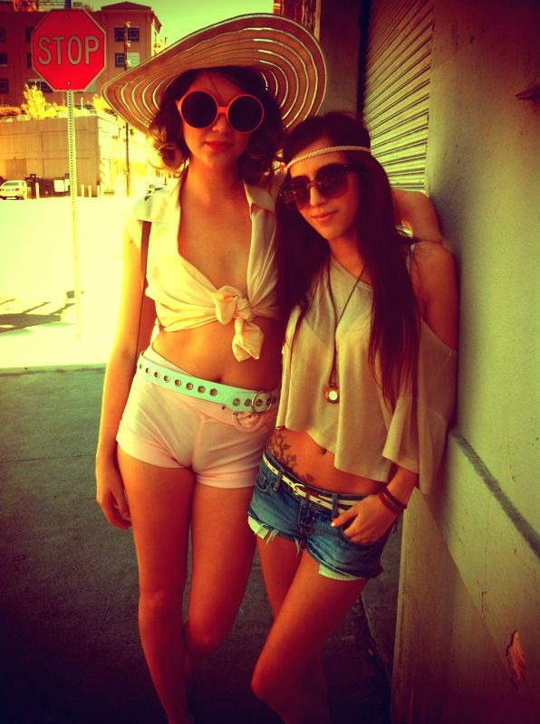 Hippie hookers @jessieslife