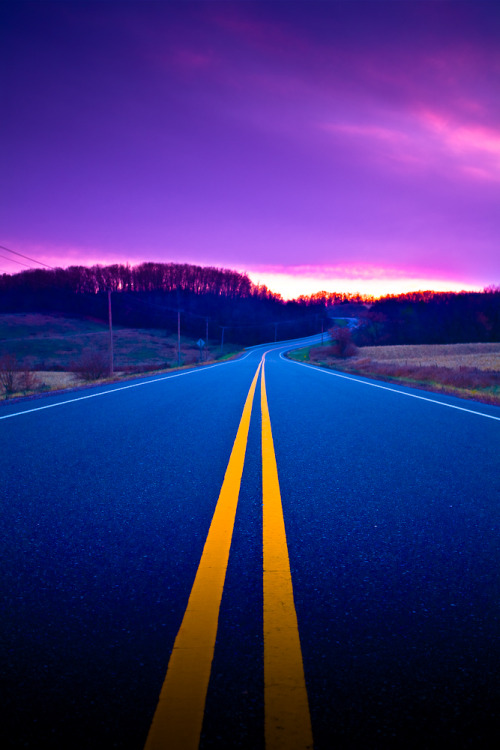 sunsurfer: Blue Highway, Moon Valley, Wisconsin photo by Loren Zemlicka