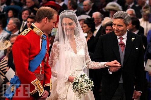 life:The moment millions have been waiting for: Kate and William unite at the altar. Giving Away the