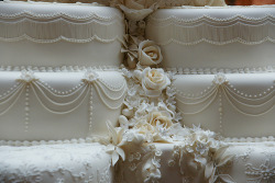williamandcatherine:  The Royal Wedding Cake