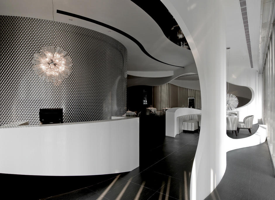 cabbagerose:  very space restaurants, china via: archilenta 