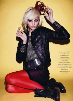 glitterundgrease:  Andrej Pejic L’Officiel