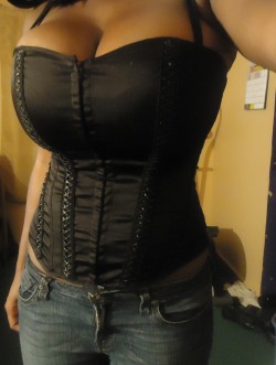 bigmommasexmachine:  dailybigtitsandbooty:  love your blog!josephineloves—-Thanks for that wonderful submission! I have no words to describe how much I find this breast gorgeous…And that corset is SO sexy. My best submission ever.   