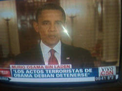 padecirctm:  ymencanta:  Doble FAiL!  FAIL intencional de CNN (?) 