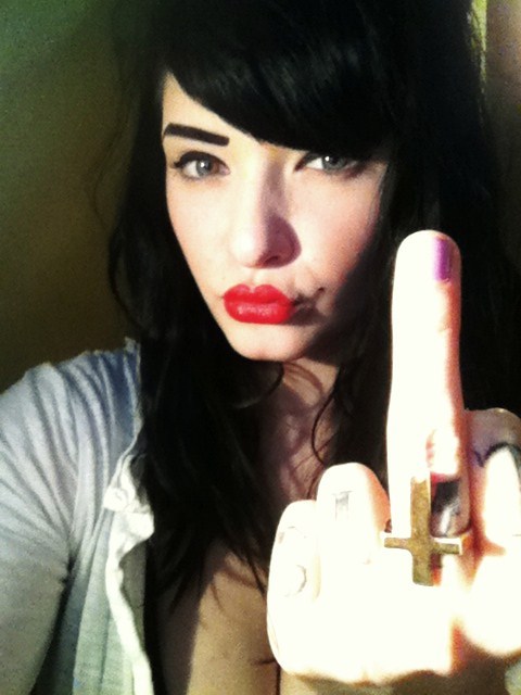 pippabunny:  PIPPA BUNNY, POUT.  Ring a ding ding