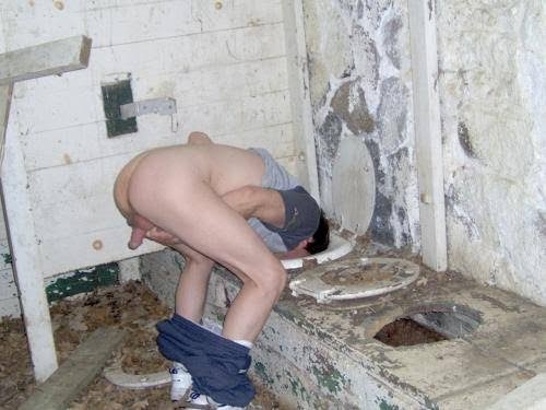 Porn Pics Boys Who Love Toilets