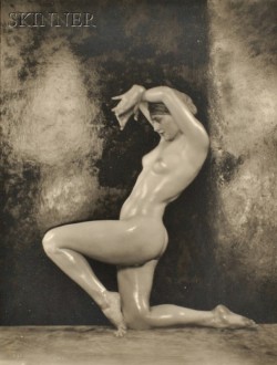 thetranscendentalmodernist:  Nude Dancer