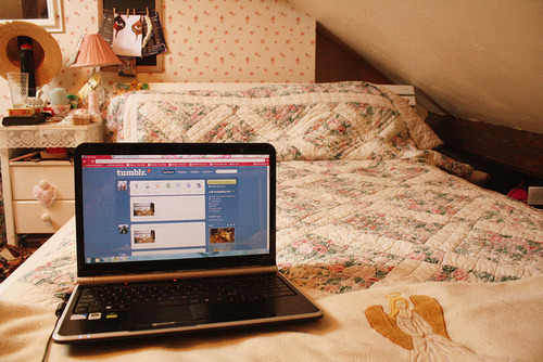 peacetheloveandmusic:  Nome: Tumblr Função:  Mudar você, pra você mudar o mundo.