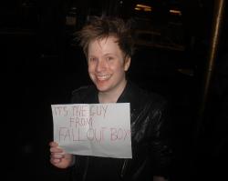 patrick-stump:  behindmytongue:  HAHAHA i love him :3  reblogging again ‘cause it simply doesn’t have enough notes  this is the most adorable thing i&rsquo;ve ever seen in my whole ahsgdhsdjkad life