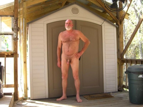 mikesmeatmarket:  Let’s go in the shed 