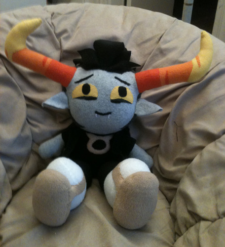 neptunelolz:  tavros:  martianjusticiar:  I had to make a Tavros plushie, given how Tav is one of my two favorite fictional characters right now.  VERY YES  do want 