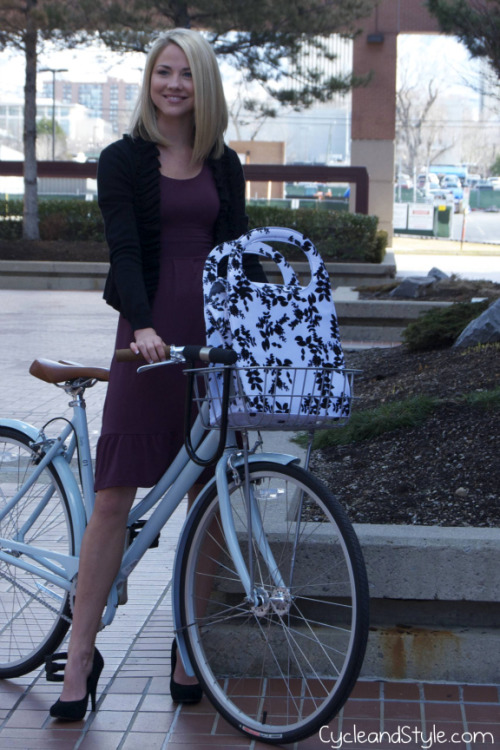 pedalfar:  (不明なタイトル) - Spring Styles on the Bike