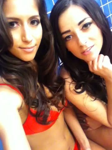 @taylorvixen and I!!! porn pictures