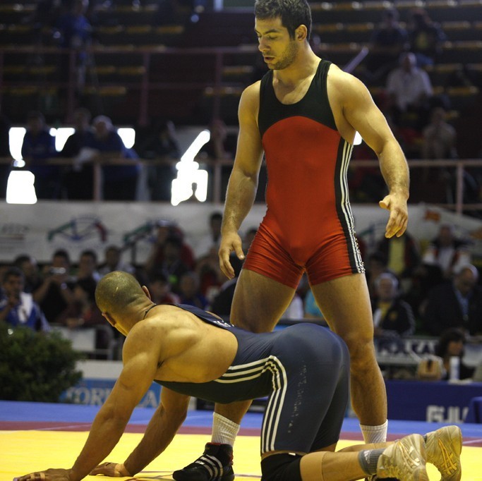 If that is not homoerotic, I do not know what is.