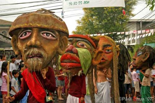 Higantes Date: 23rd NovemberAngono celebrates the “Higantes Festival” which coincides with the Feast