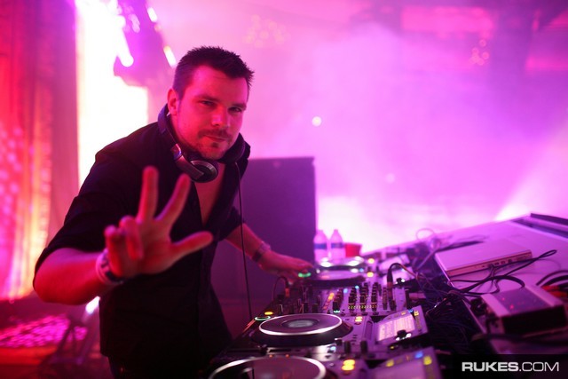ATB is amazing. One of my favorite sets I&rsquo;ve seen thus far.