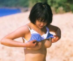 【三次】しゃぶりつきたくなる女の乳首画像ください PINK速報