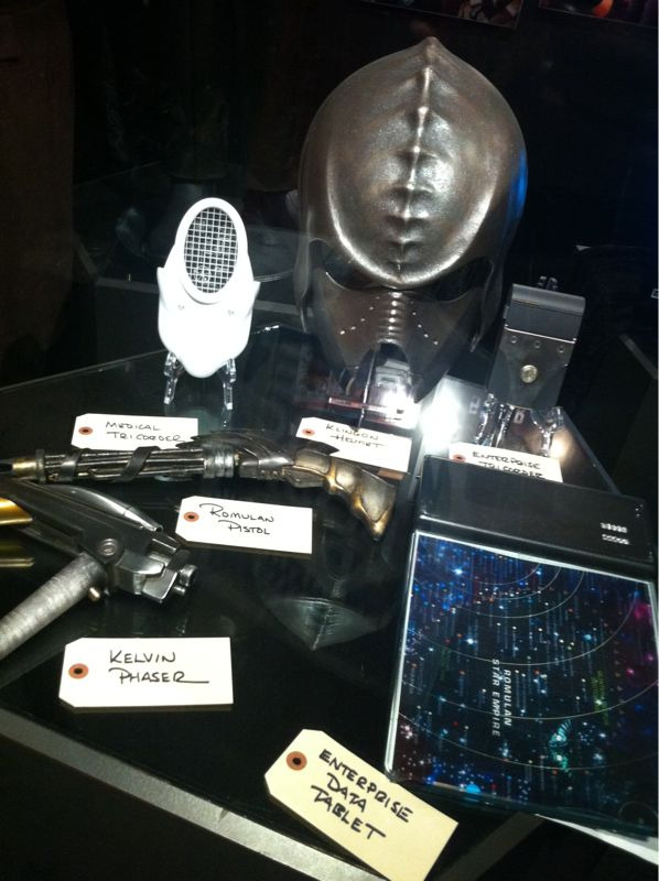 New Star Trek props!! So freakin cool!