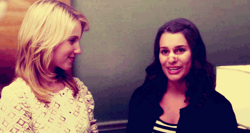 m-eriksen2:Rachel: Mom, this is my girlfriend, Quinn.Nice. ;)
