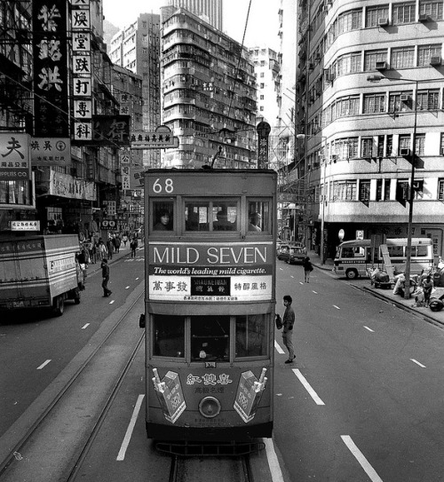 Queen’s Road, Hong Kong City photography by Dizzy Atmosphere.
Hong Kong tram No.68, photograph taken 1986
More photography inspiration.
__
posted by weandthecolor // facebook // twitter