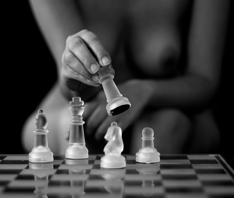 femmesadism:  Ladies playing chess is a bit of a turn on for me. I think it’s because