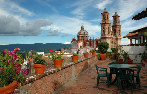iamlareina:  Taxco Santa Prisca Church Mexico