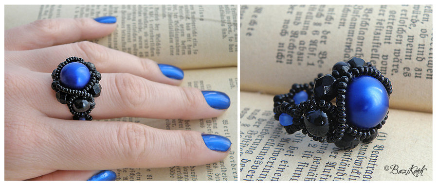 yummyrandomness:  royal blue ring 