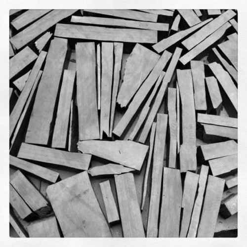 jeffdtaylor:A Cornish slate sculpture by Richard Long at Sperone Westwater on the Bowery (May 2011)