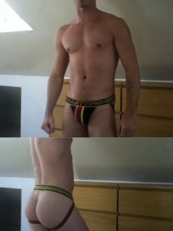 yellowasian:  Jake Shears | 5.12  Holy fuck. Jake Shears in a Nasty Pig jock. Be-still my throbbing hardon.