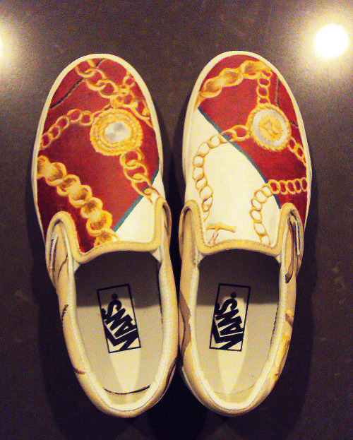 Absolutely inspired by the Hermes/Vans custom shoes made with vintage Hermes scarves! I don’t 